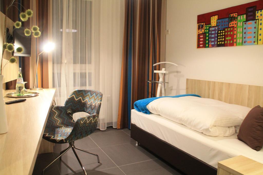 Gaestehaus Wilhelmshoehe Буцбах Номер фото